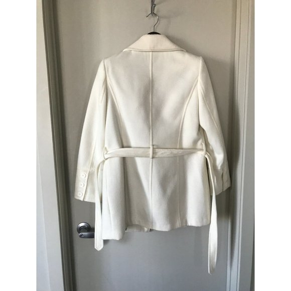 SuiteBlanco White Coat Size XL with Waist Strap - Picture 10 of 10